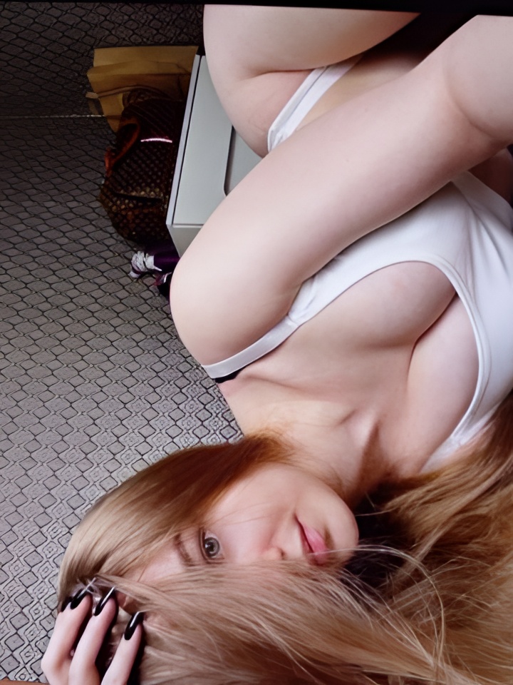 Фаина привлекательная девушка из Новокубанска цена от 3000 руб