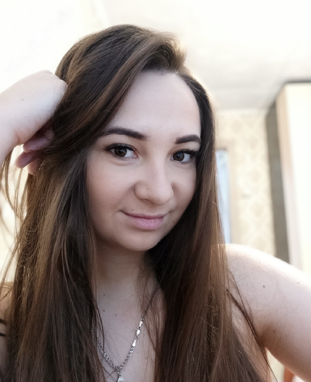 Люба привлекательная девушка из Новокубанска цена от 3000 руб