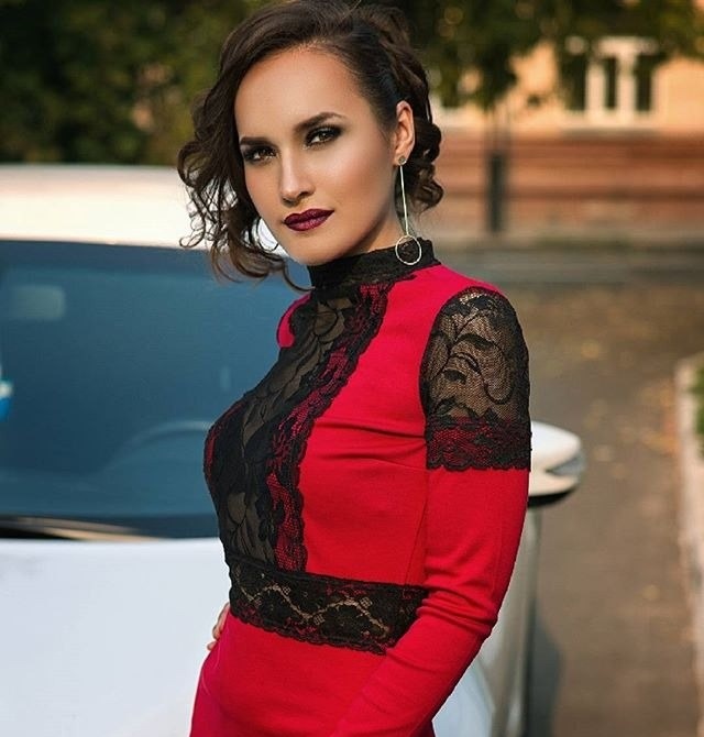 Душечка привлекательная девушка из Новокубанска цена от 3500 руб