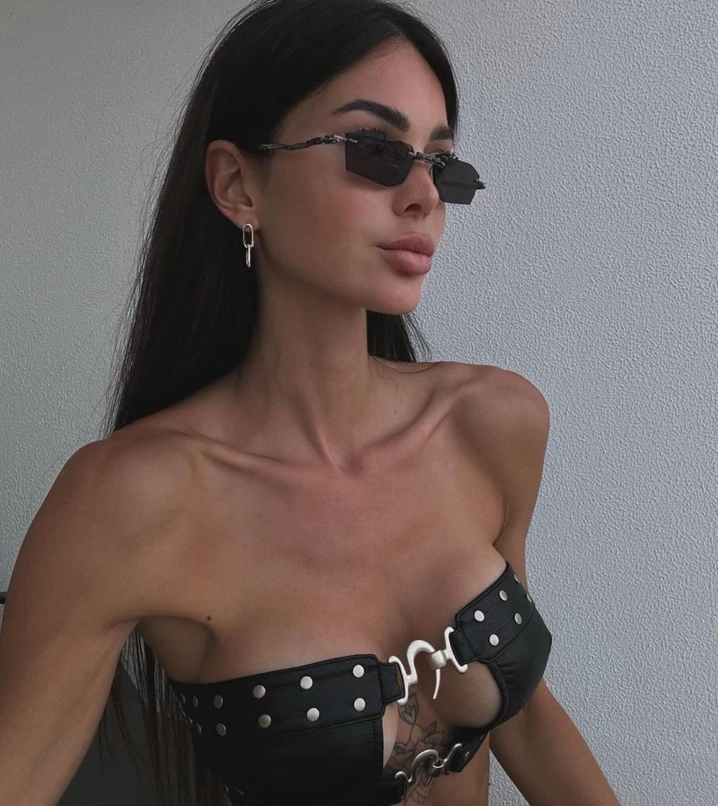 Энн привлекательная девушка из Новокубанска цена от 6000 руб