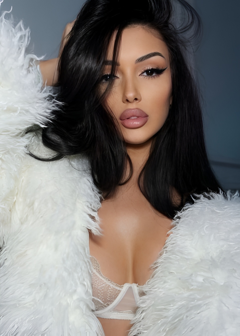 ЕВА BEST GERL привлекательная девушка из Новокубанска цена от 15000 руб